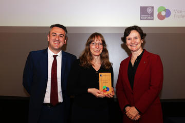 Lucy Curtin VC Professional Services Awards Lucy Curtin accepting People Development award